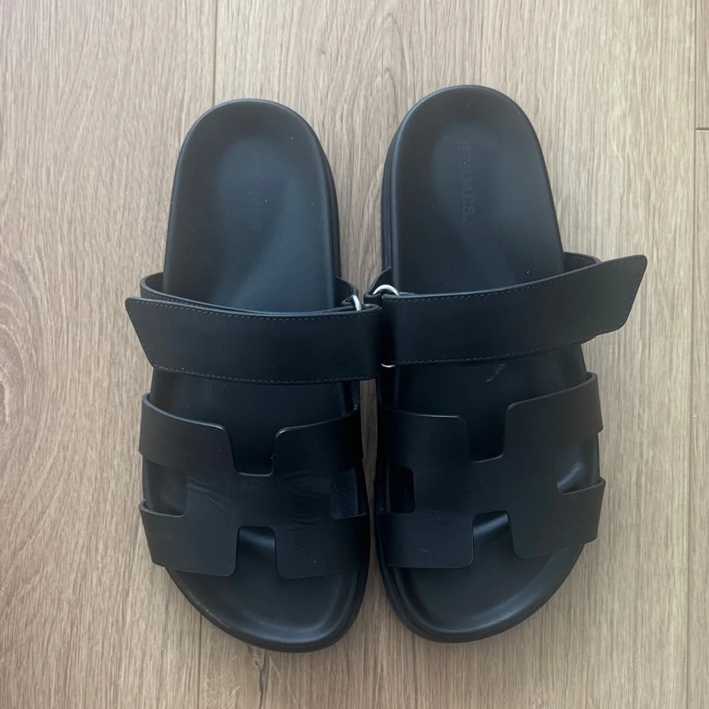 Hermes Leather Chypre Sandals - Picture 1 of 11